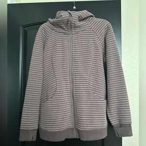 Lululemon Pink and burbury color thick jacket. Jacket